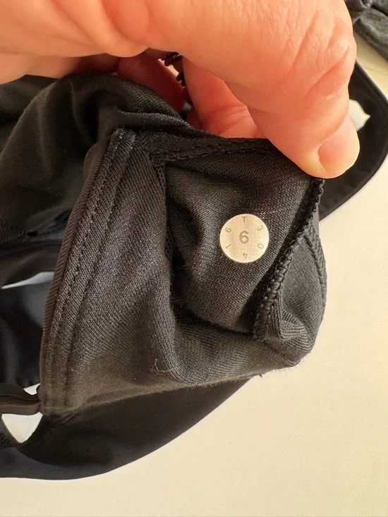 Lululemon Work the Circuit Tank Bra Charcoal Grey Racerback Active 6 - Picture 7 of 7